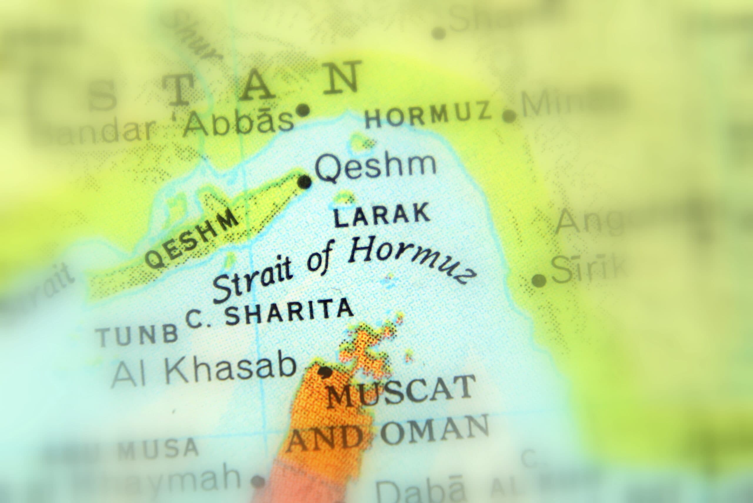 Trump spune că Iranul nu are ”nicio altă carte în mână” pentru a negocia decât Strâmtoarea Ormuz