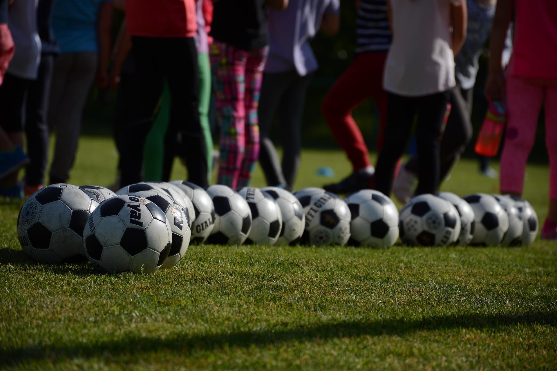 Primăria Sectorului 2 își va înființa și propriul club sportiv / “Oxigen București” își propună să ajungă la 10 mii de copii înscriși / Deocamdată sunt 5.000 de copii, cei incluși în programul voucherelor sportive