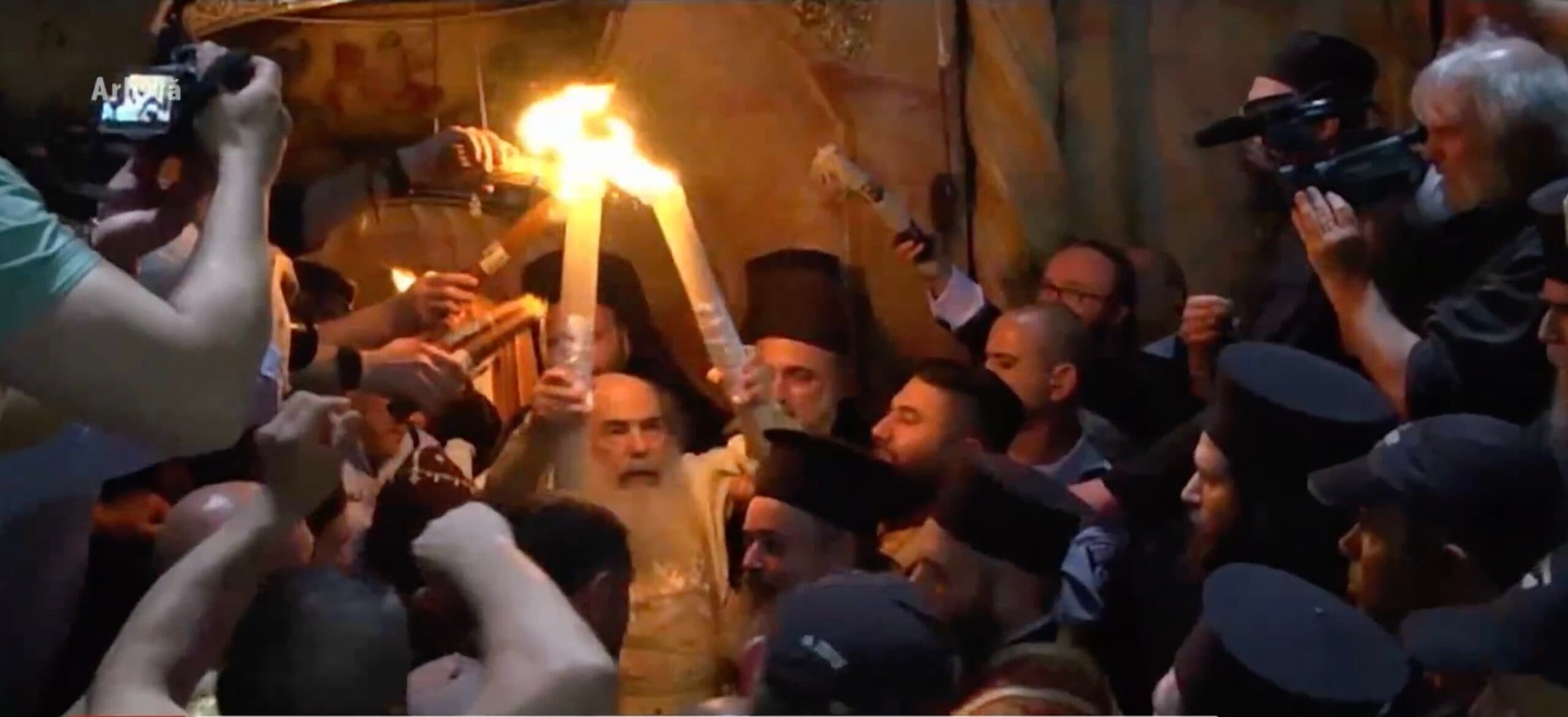 Biserica Sfântului Mormânt din Ierusalim a fost redeschisă: credincioşii vor putea participa la ceremonia primirii Sfintei Lumini