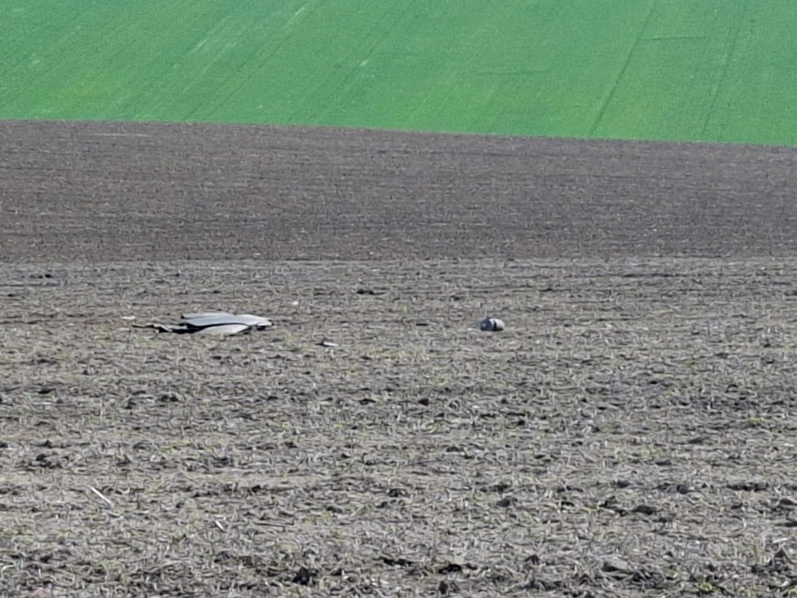 SURSE: O altă dronă a căzut duminică la Văcăreni, județul Tulcea