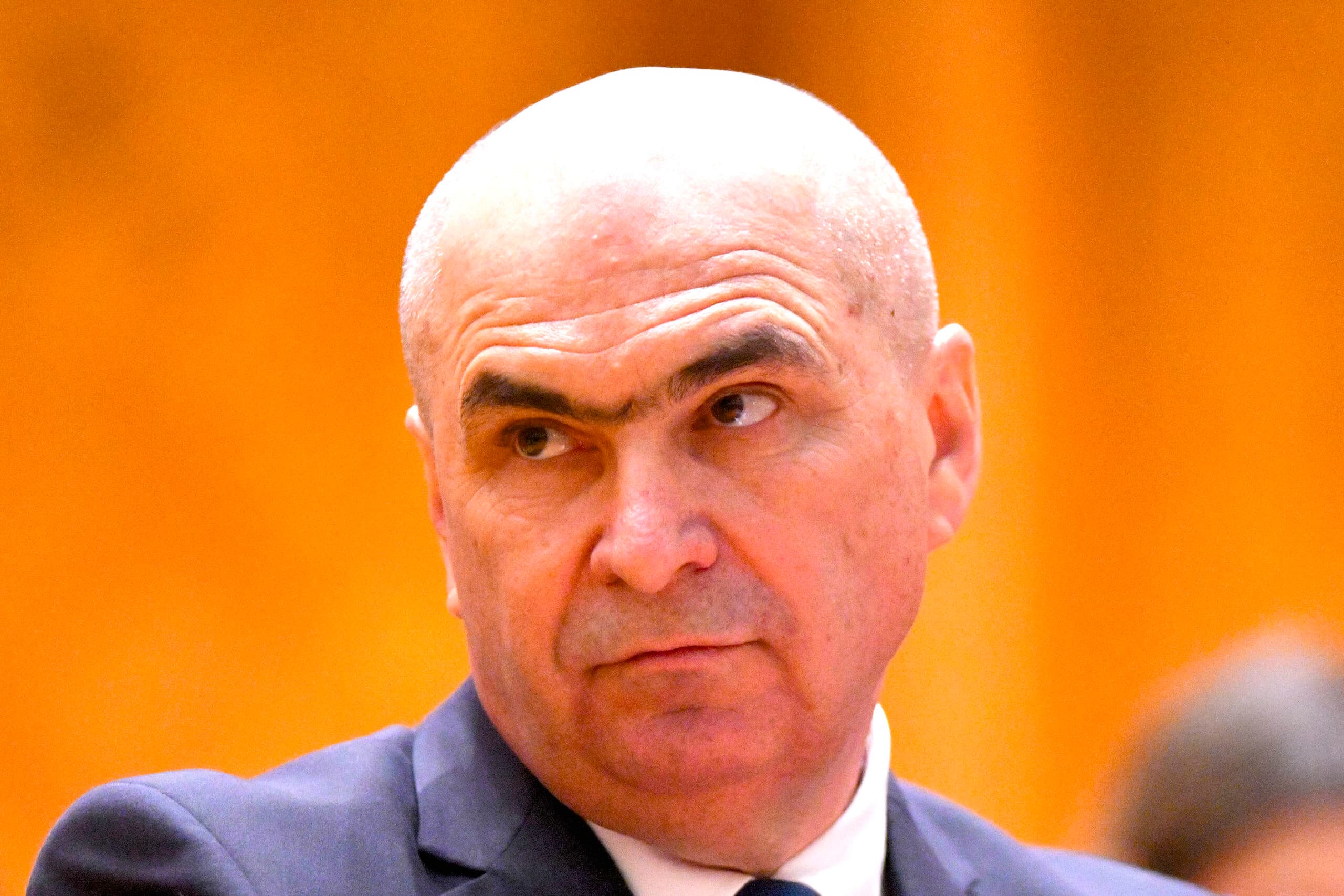 Se despart apele în PNL: Cine sunt liberalii care vor să bată palma cu Grindeanu după ce tocmai a demis Guvernul Bolojan / Ce lideri PNL resping o negociere cu PSD
