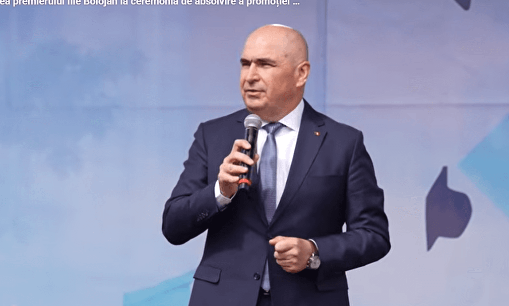 VIDEO: Ilie Bolojan, la ceremonia de absolvire a promoției 2026, organizată de Universitatea de Vest din Timișoara: Când ești student în 1989 și prinzi Revoluția, te impregnezi de acest spirit, de ce înseamnă libertate, dreptate, demnitate