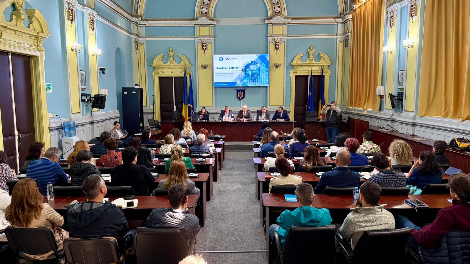 Consiliul Județean Brașov va lansa licitaţia pentru reabilitarea Palatului Administrativ, un proiect de peste 100 de milioane lei, asigurat prin programul naţional de consolidare a clădirilor cu risc seismic ridica