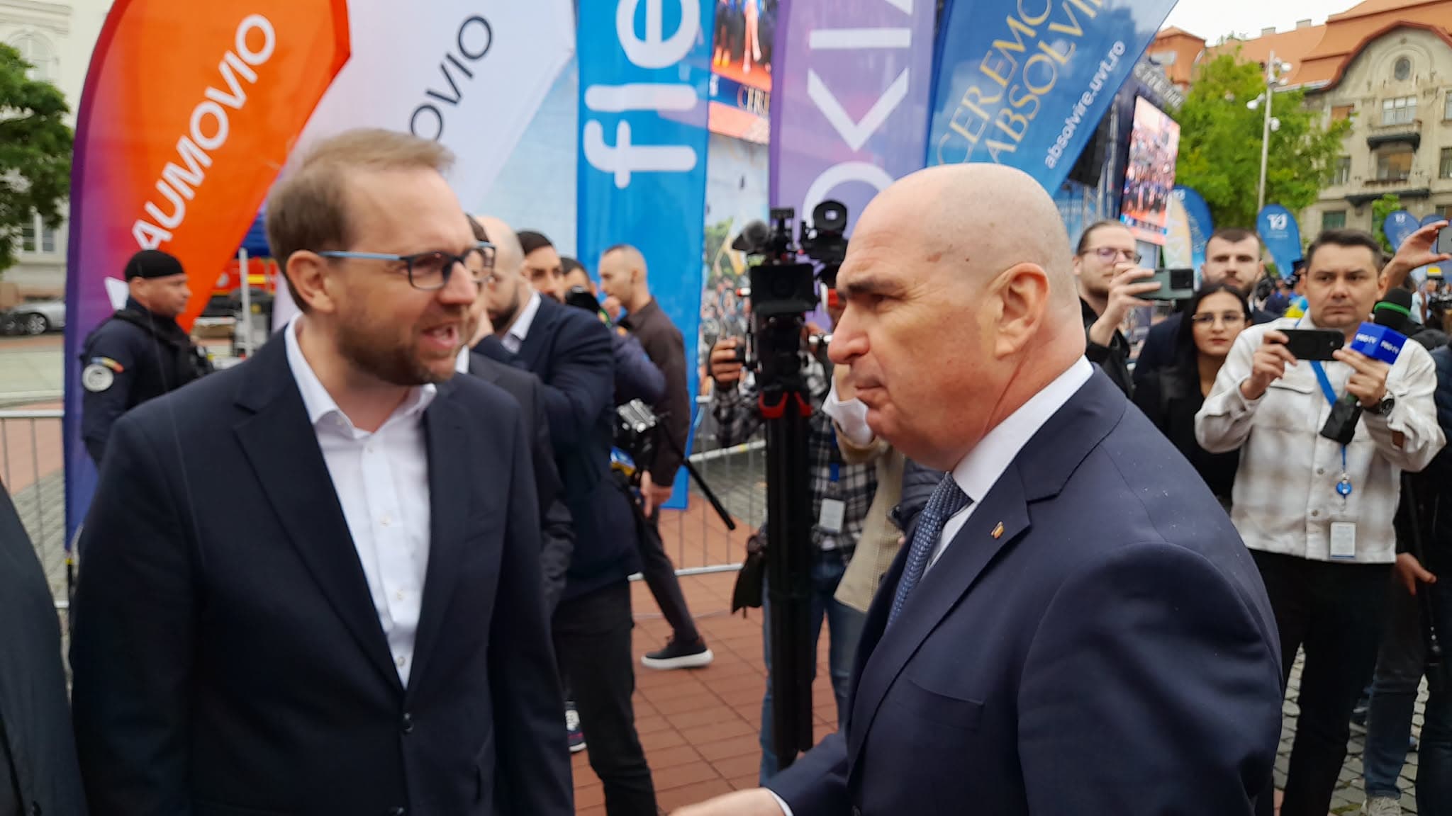 SURSE Planul comun al lui Bolojan, Fritz și Kelemen: Să îi ceară lui Nicușor Dan fie să-i dea mandatul de premier lui Grindeanu, fie guvern minoritar PNL-USR-UDMR cu Alexandru Nazare sau Mircea Abrudean premier