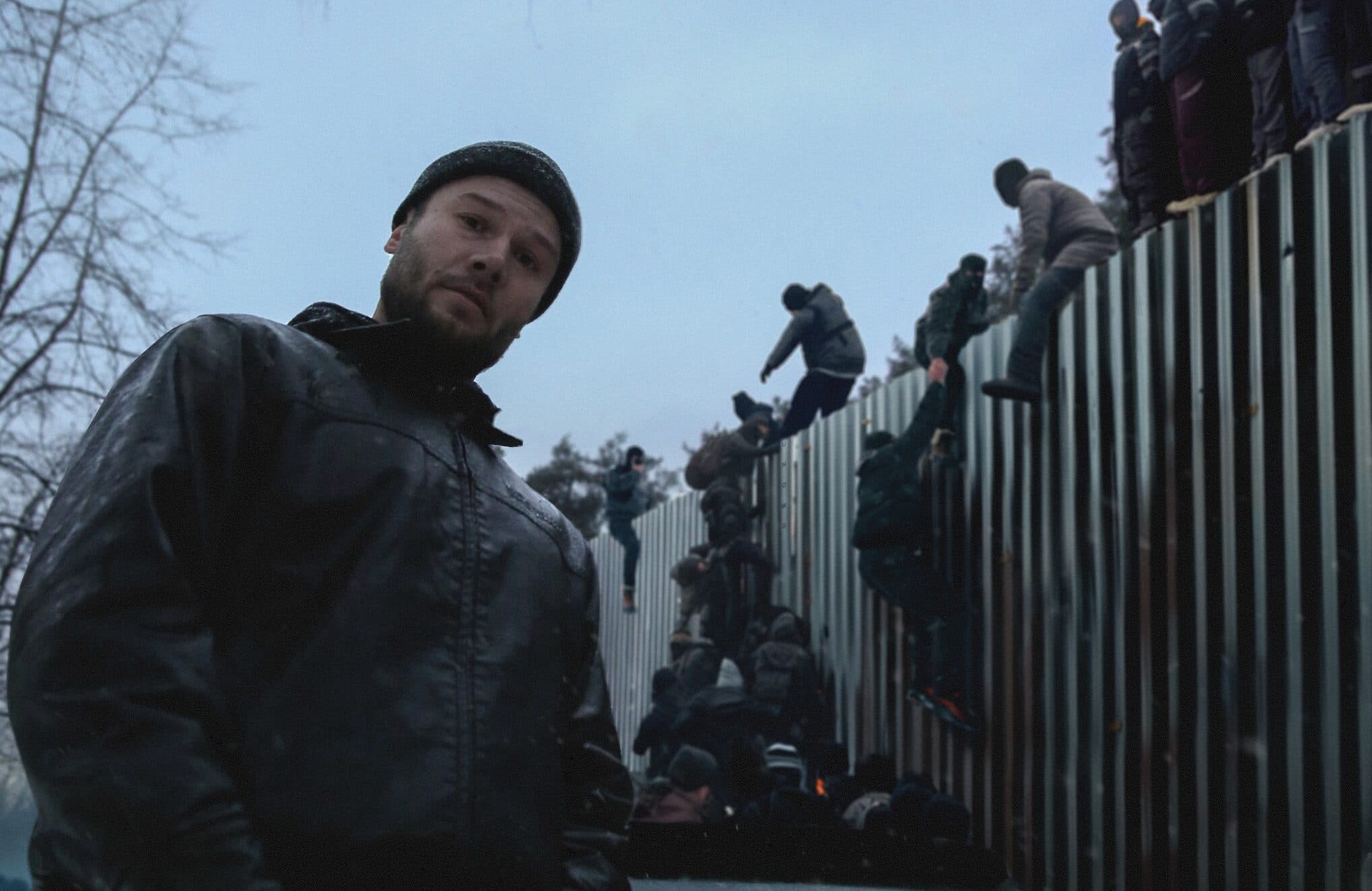 Autoritățile, în alertă maximă din cauza concertului rapperului belarus Max Korj. Mii de fani din spațiul ex-sovietic și de limbă slavă au ajuns la București, au apărut deja actele de violență