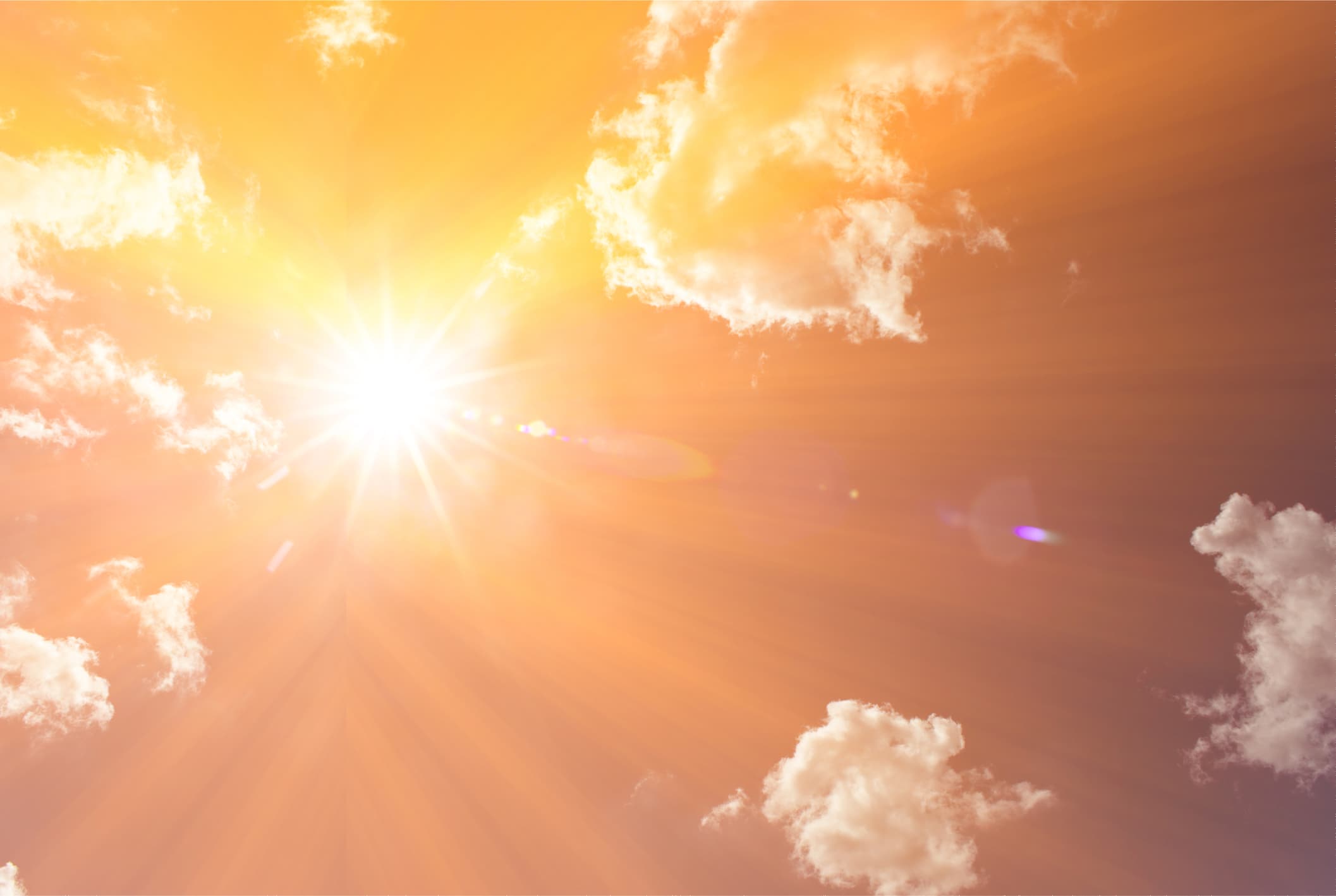 METEO: Căldură mare și disconfort termic ridicat în București, cu episoade de furtuni, în următoarele zle