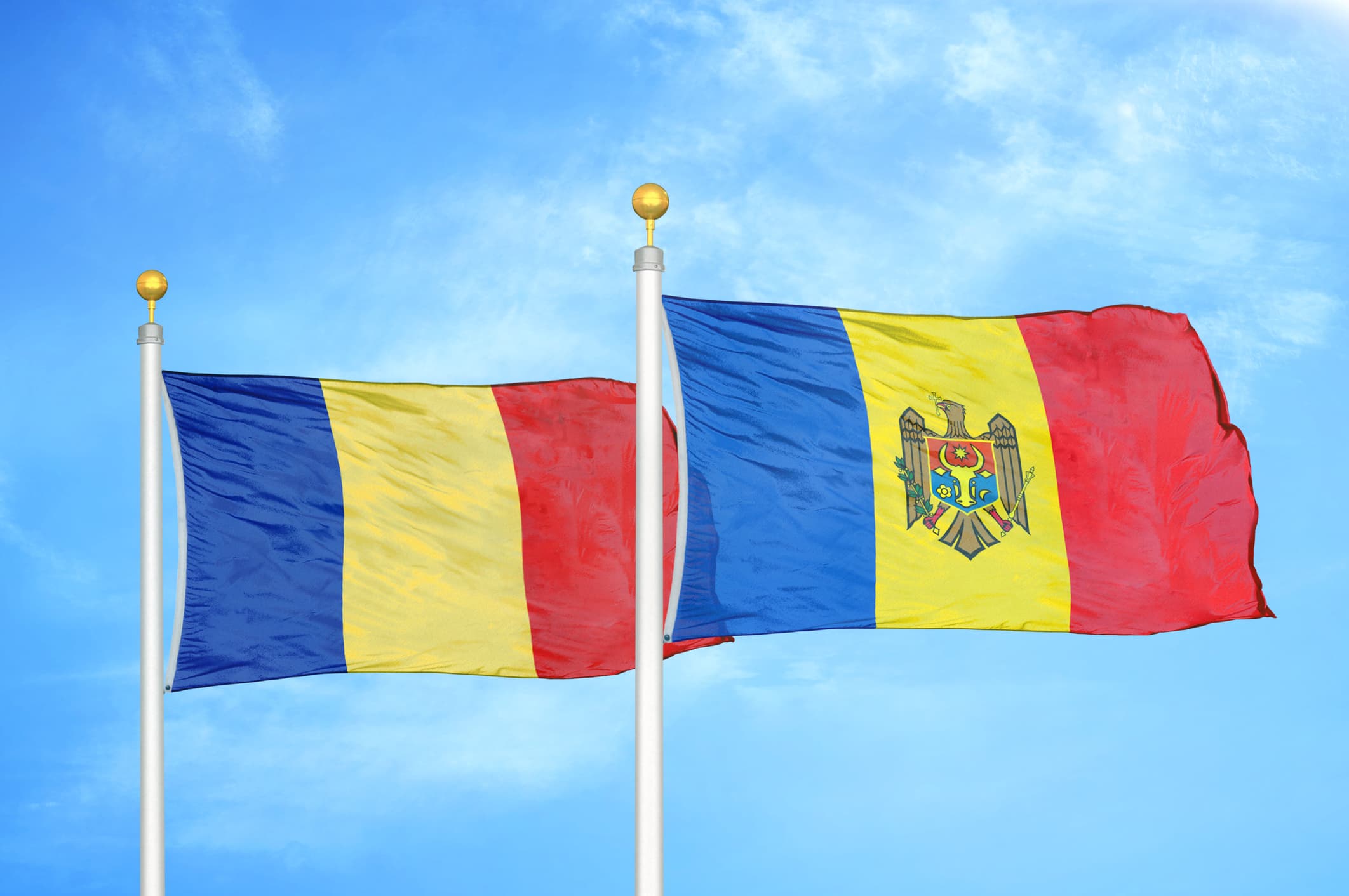 SONDAJ – Peste 40% dintre cetățenii moldoveni susțin unirea cu România, peste 33% sunt pentru aderarea R. Moldova la NATO. Ieșirea din CSI, susținută de majoritate