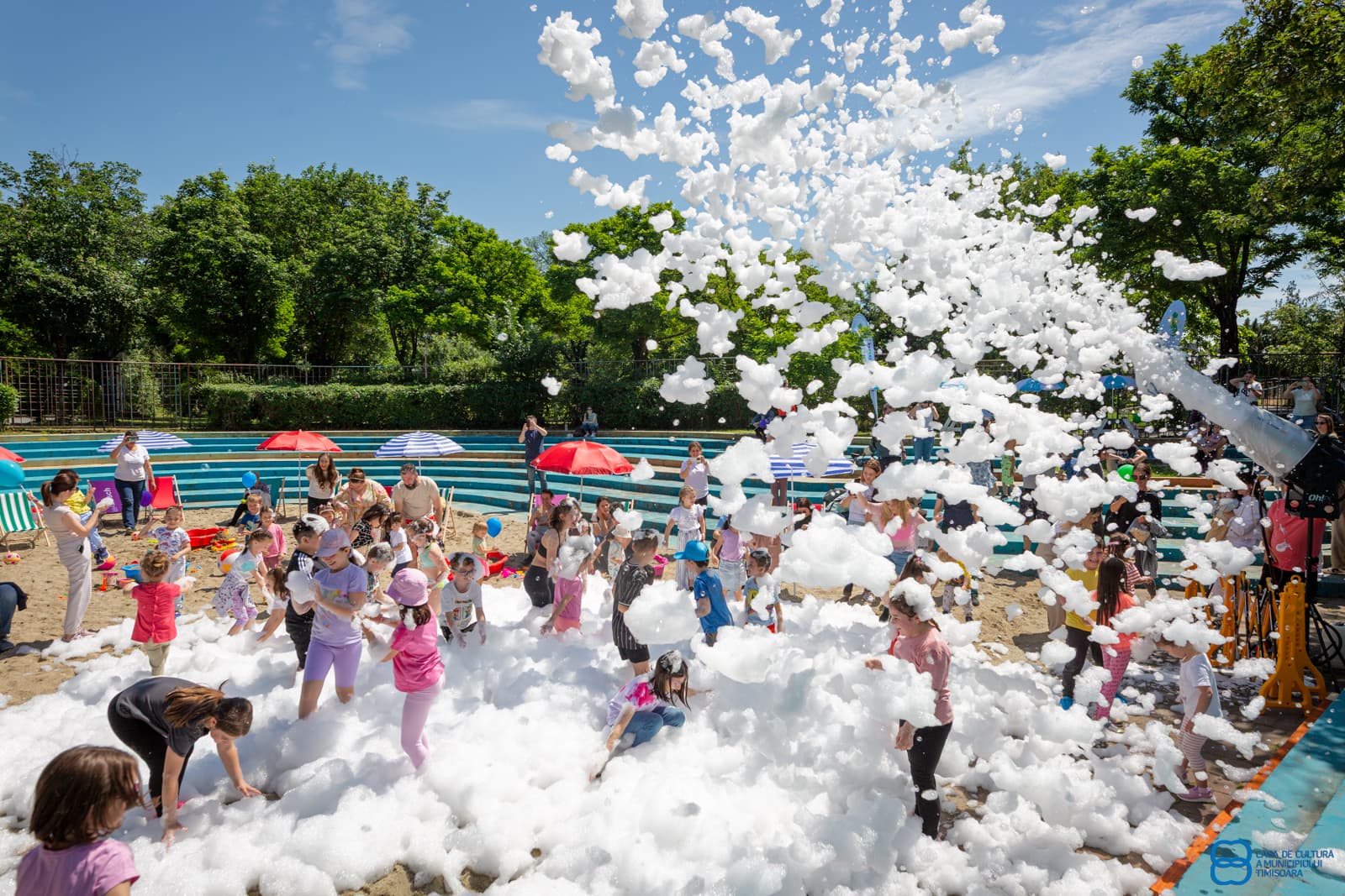 Festivalul „Cireșar” și transformă Timișoara în capitala distracției pe parcursul unei luni