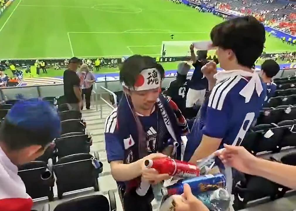 VIDEO: Faza zilei la CM 2026 – Imagini de senzație cu fanii Japoniei făcând curat pe stadion