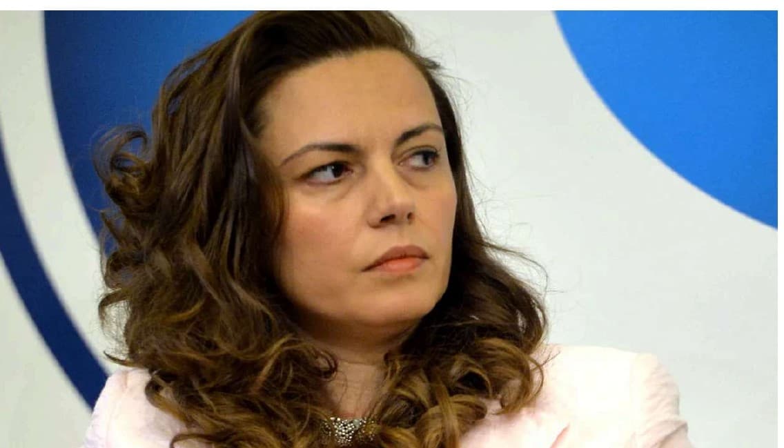Odeta Nestor, fosta șefă a Oficiului Jocurilor de Noroc, a fost eliberată din arestul preventiv și plasată în arest la domiciliu. Decizia e definitivă