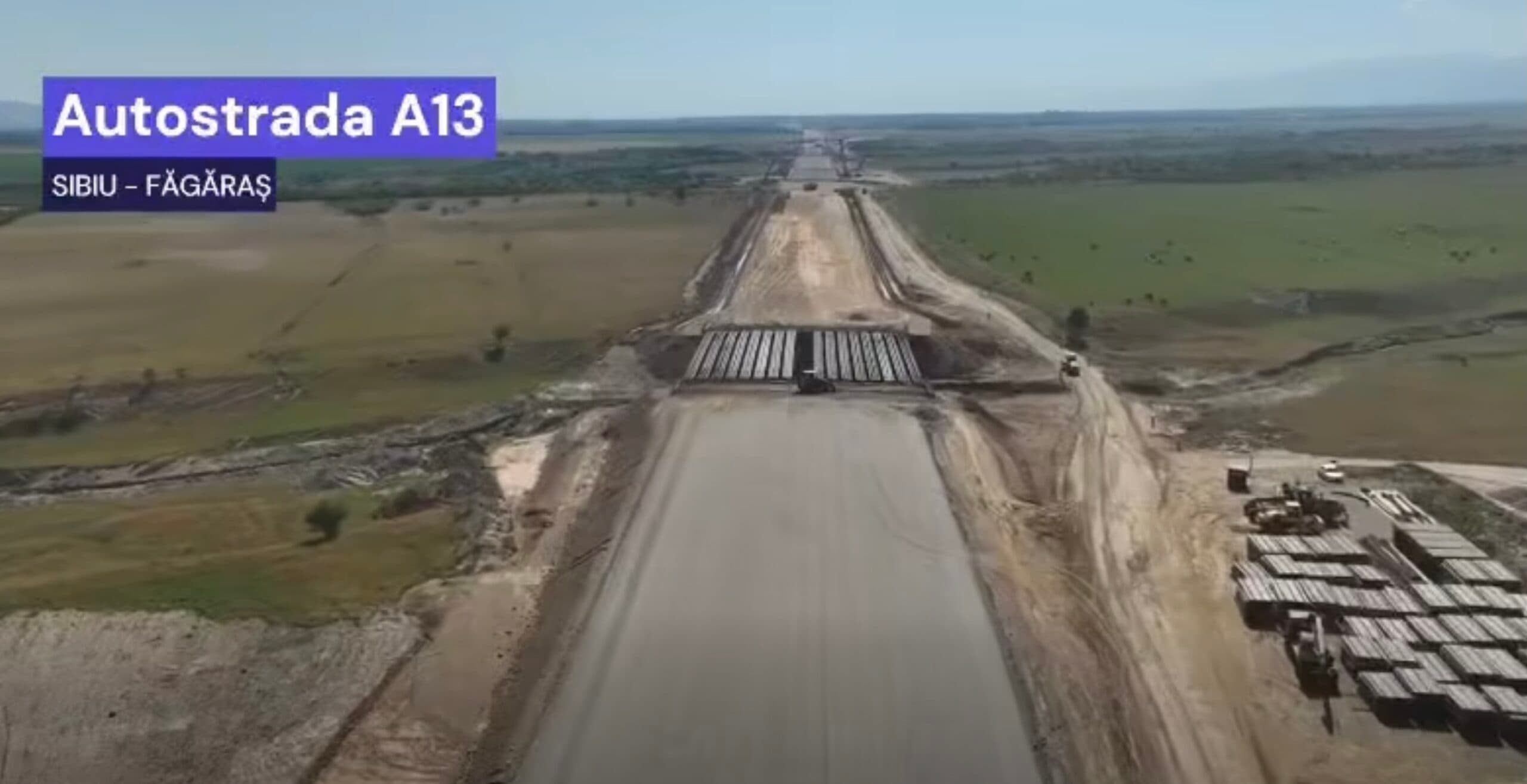VIDEO Mobilizare masivă pe Autostrada Sibiu-Făgăraș (A13): Peste 1.600 de oameni și 800 de utilaje lucrează simultan pe cele patru loturi ale proiectului / Cel mai avansat tronson a ajuns la 41%