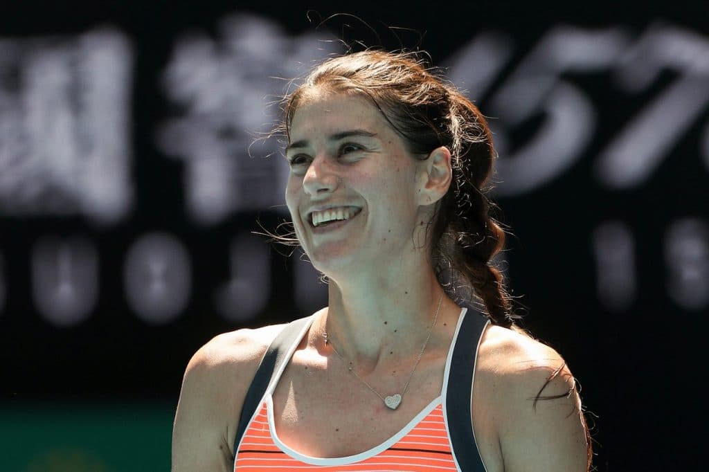 Victorie pentru Sorana Cîrstea. Sportiva română s-a calificat în sferturi la Roland Garros