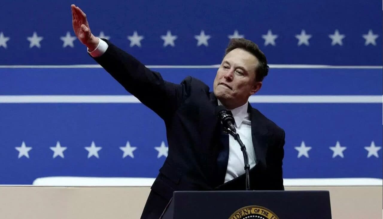 SpaceX a pregătit documentele pentru listarea la bursă. Suma uriașă la care a fost evaluată compania lui Elon Musk