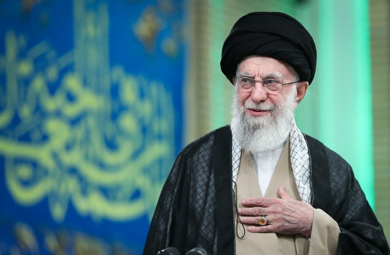 Liderul suprem iranian Ali Khamenei va fi înmormântat pe 9 iulie, anunță televiziunea de stat