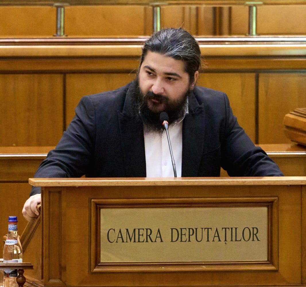 AUR propune sistarea subvenției pentru partidele politice dacă deficitul bugetar depășește 3% din PIB