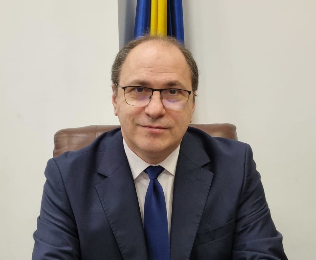 Ministrul Educației, Mihai Dimian, invită sindicatele la negocieri pentru a opri boicotul profesorilor la simulările examenelor naționale