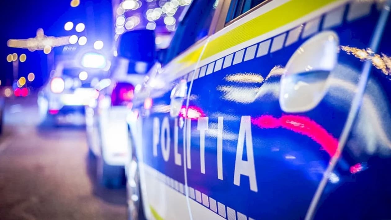 Petrecere cu final violent în Sectorul 4: șapte amenzi și intervenție în forță după atacul cu pietre asupra autospecialei poliției
