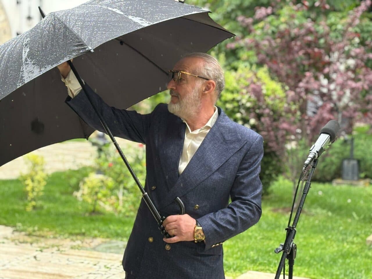 Sfatul lui Becali pentru Nicuşor Dan: „Trimite-l pe Pahonţu să rezolve treaba cu Bolojan”