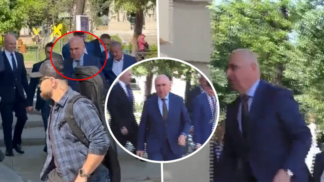 Ilie Bolojan, primit cu ostilitate la Iași. Oamenii i-au strigat: „Nu vă dați demisia? Vrem viitor pentru tineri, nu austeritate”