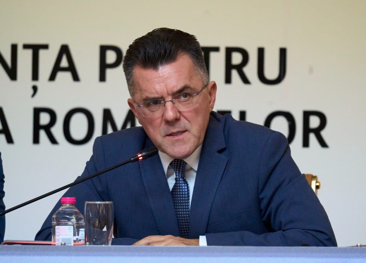 Dan Dungaciu: „Acum un an, acuzau AUR că este prea pro-americană. România riscă iarăși să cadă între scaune”