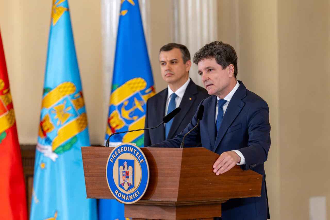 Sondaj Gândul. Ziarul a întrebat cititorii: „Susții decizia președintelui Nicușor Dan de a-l desemna premier pe Eugen Tomac?”. Ce au răspuns românii