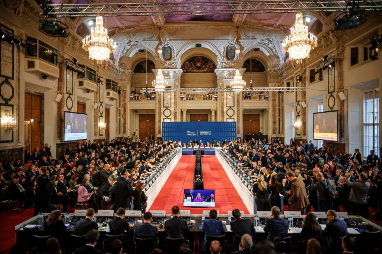Reuniune specială a Consiliului Permanent al OSCE, în urma incidentului cu drona rusă care s-a prăbușit pe un bloc din Galați