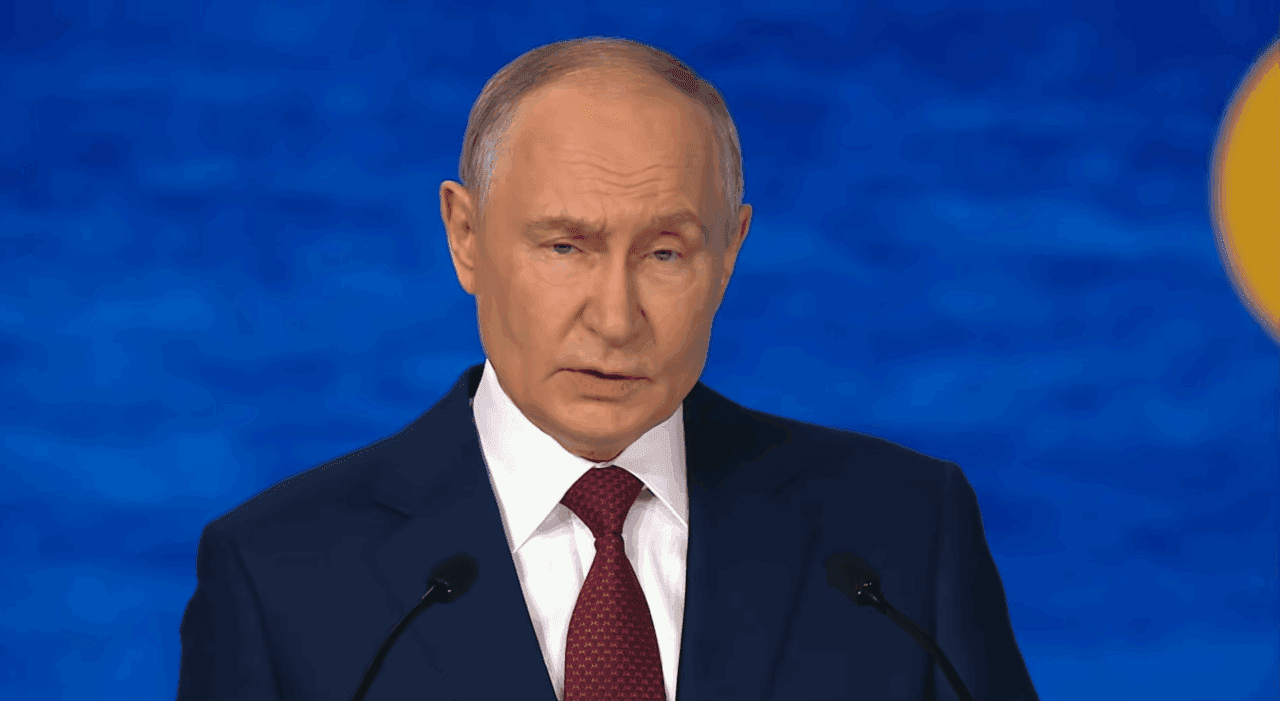 Putin spune că politicile economice ale Uniunii Europene sunt „mioape”. „Febra sancțiunilor” este o armă care s-a întors împotriva lor