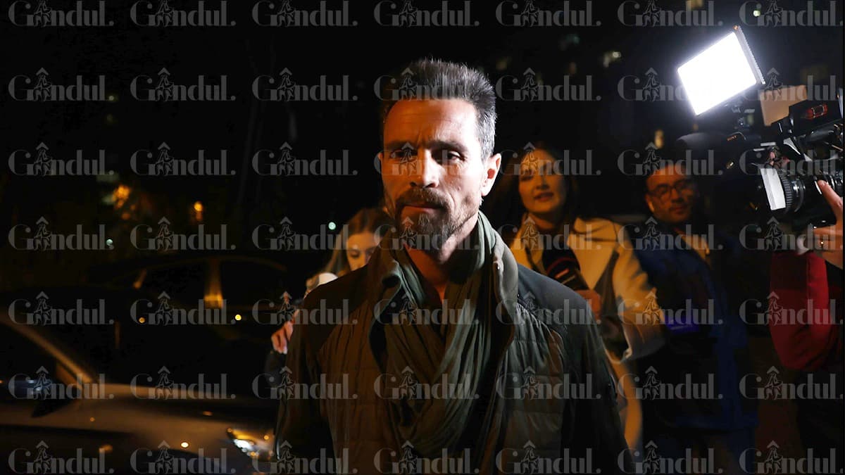 Eugen Sechila, unul dintre oamenii lui Călin Georgescu, a scăpat cu un avertisment pentru construcția unei troițe cu însemne legionare