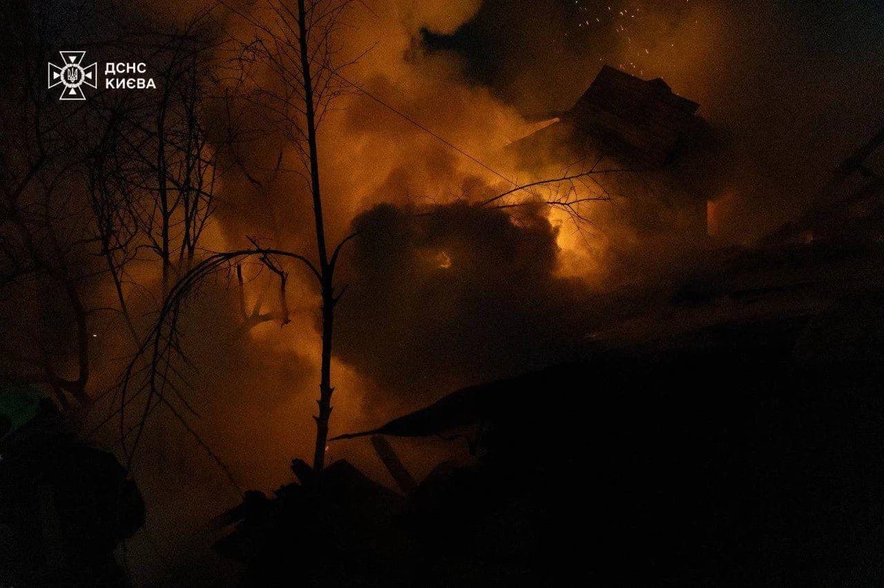 Război în Ucraina, ziua 1.589. Kievul, zguduit de explozii puternice după un atac masiv cu drone și rachete