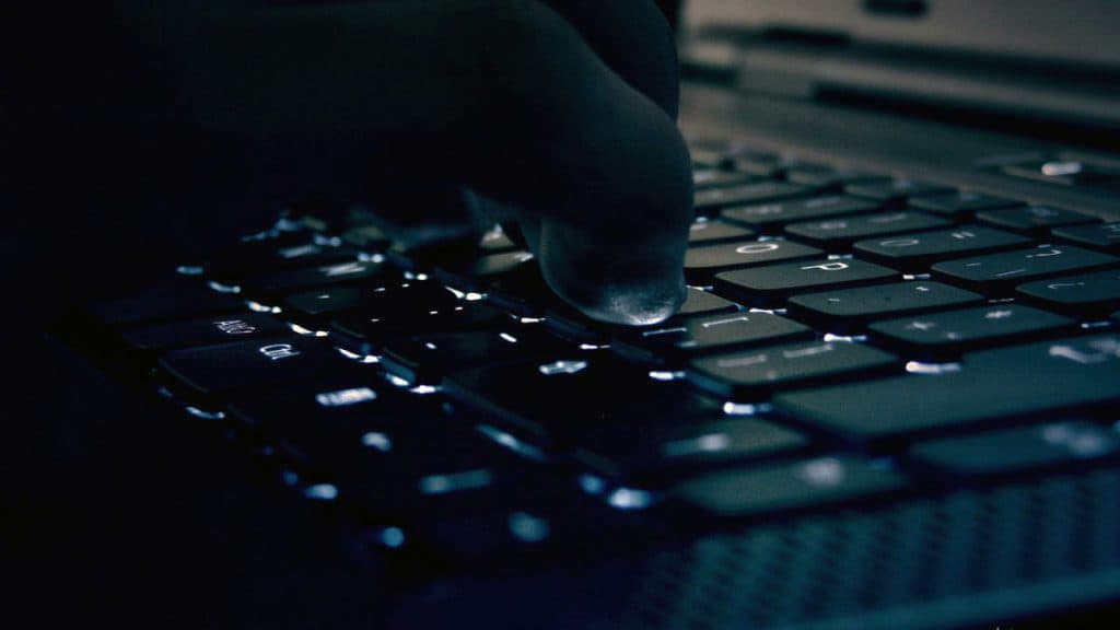Atac cibernetic asupra platformelor MAE. Ce site-uri au fost afectate