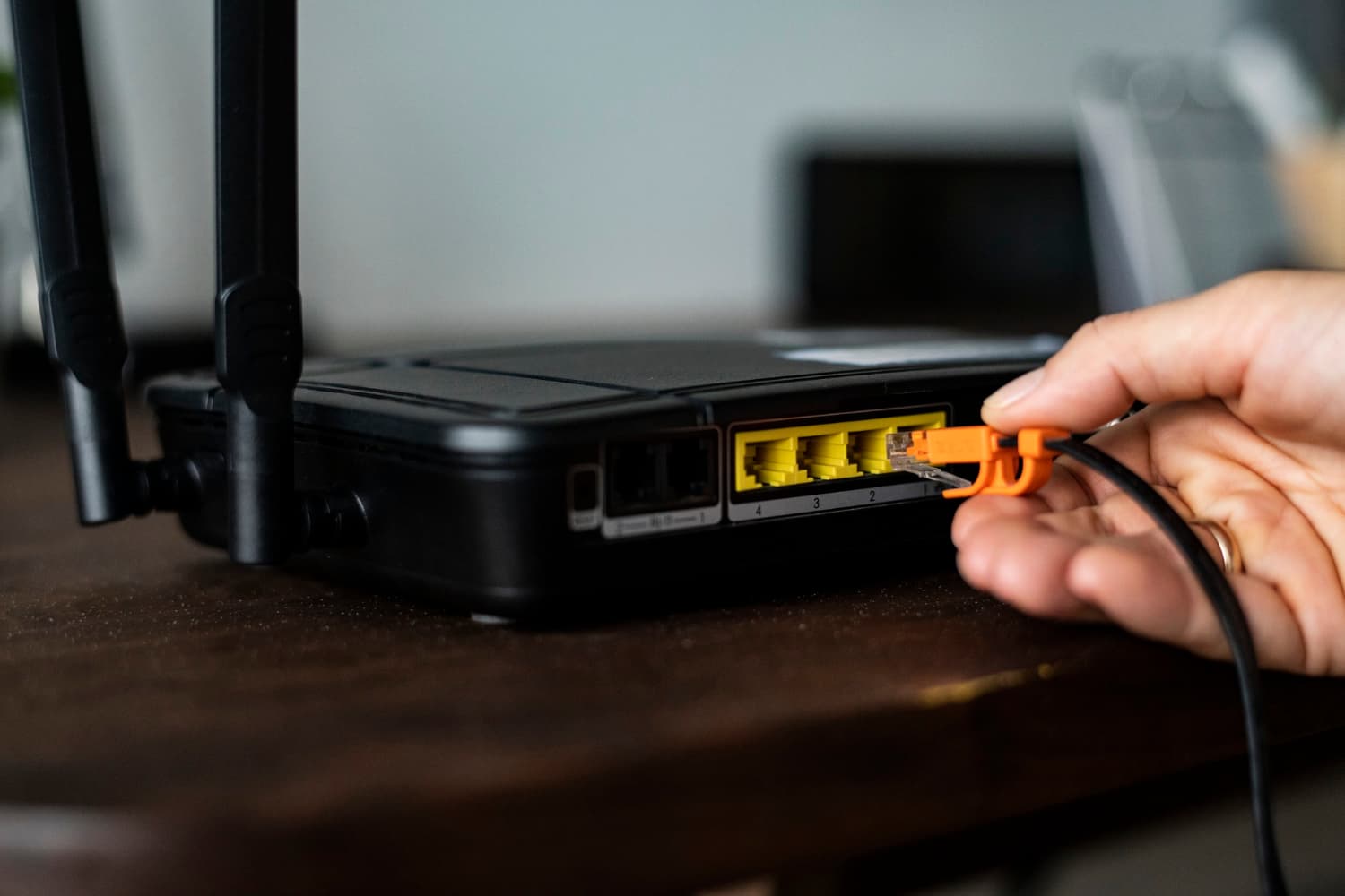 Boom al internetului fix în satele românești: Conexiunile rurale cresc de șase ori mai rapid decât cele de la oraș