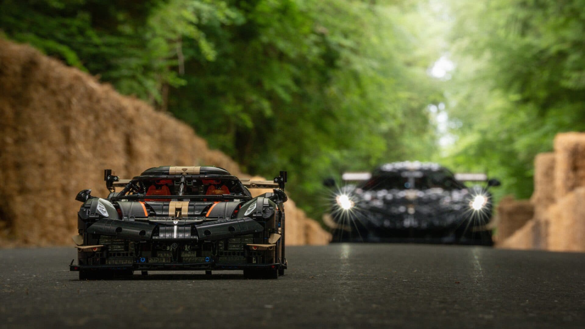 Lego construiește un Koenigsegg Sadair’s Spear la scara 1:1 și stabilește un nou record la Goodwood