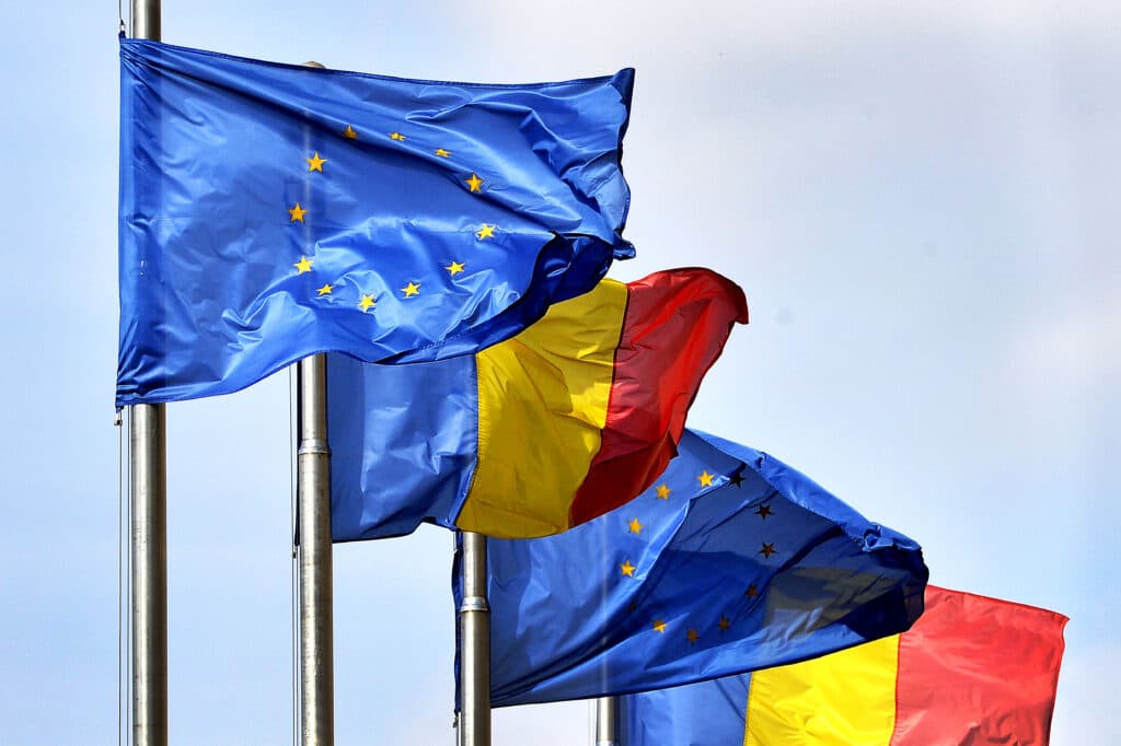 Eurobarometru 2026: Românii, mai pesimiști decât media UE privind economia, dar mai încrezători în UE decât în instituțiile proprii