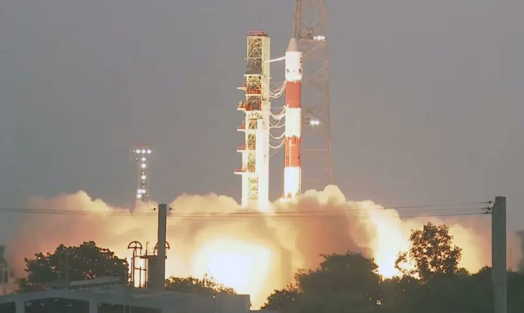 China a lansat în secret o rachetă în spațiu. Ce transportă aceasta