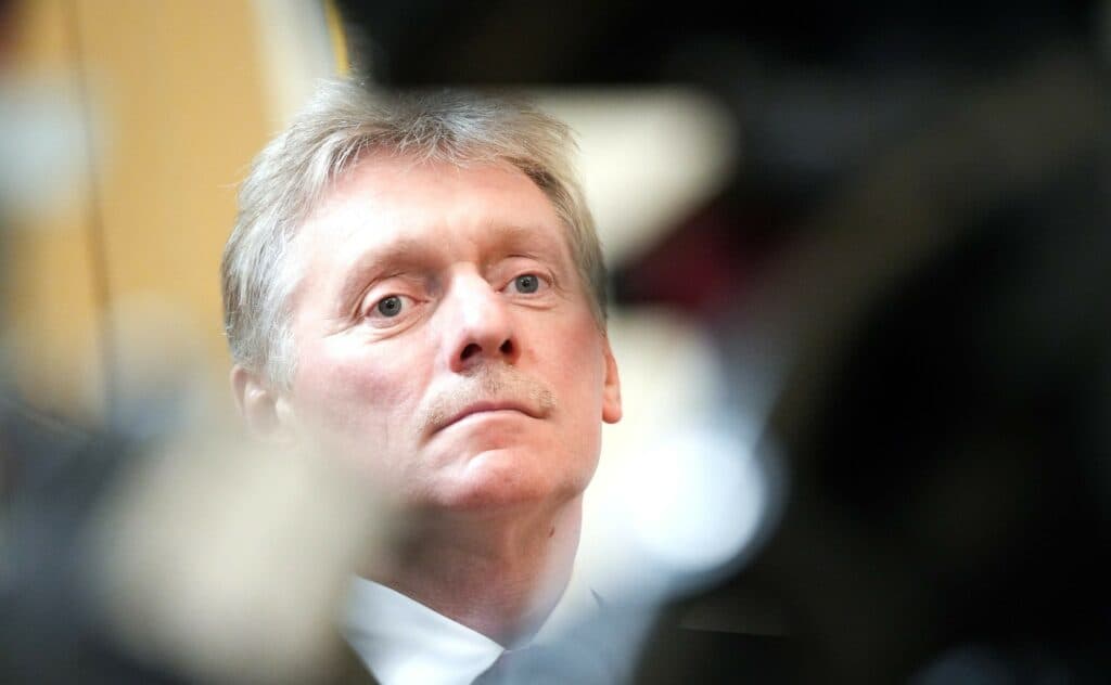 Kremlinul se face că n-aude: Peskov zice că n-a primit nicio reacție a Bucureștiului, după declarațiile lui Putin despre drona din Galați