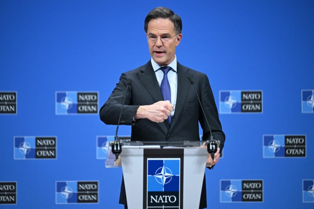 NATO discută despre atacul dronei rusești asupra României. Cine a făcut anunțul