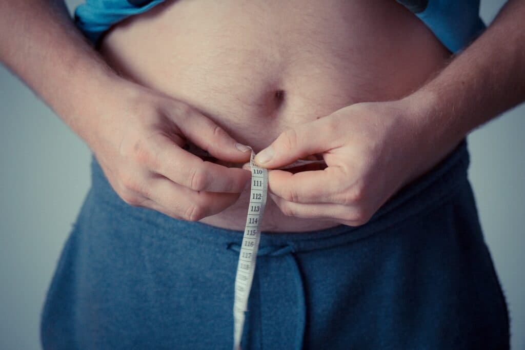 Avertismentul unui medic: Obezitatea sufocă plămânii