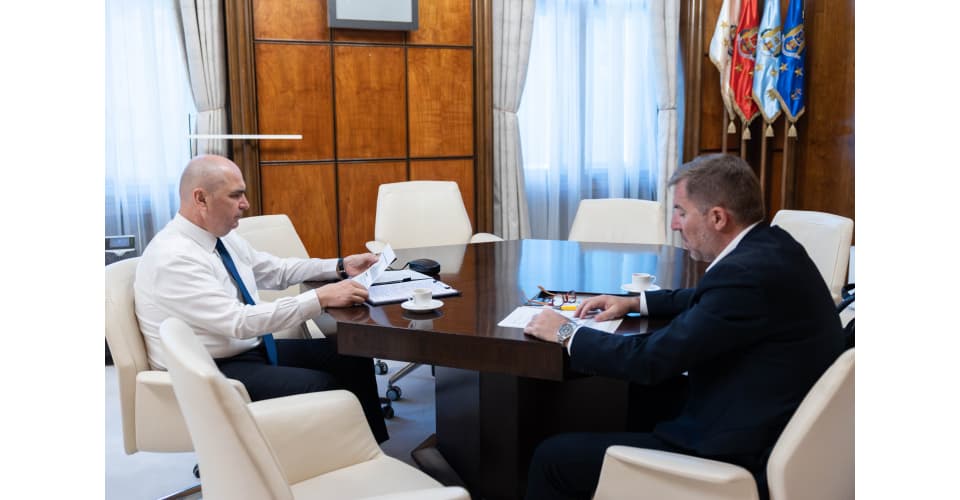 Bolojan, meeting with Dacia CEO, Mihai Bordeanu