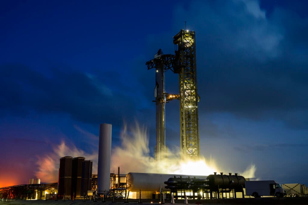 SpaceX amână lansarea mult așteptată a rachetei Starship, un nou test este programat vineri noapte