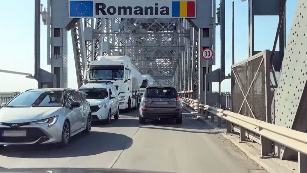Atenție, șoferi! Podul Giurgiu-Ruse se închide temporar circulației