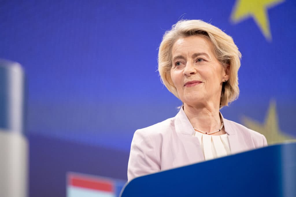 UE dorește ca gospodăriile să reducă consumul de energie în orele de vârf. Care este motivul