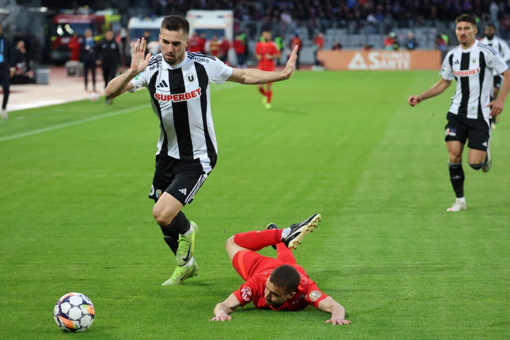 UTA Arad transferă un fost internațional român de juniori, cu prezențe la cluburile Brescia, FCSB și Rapid
