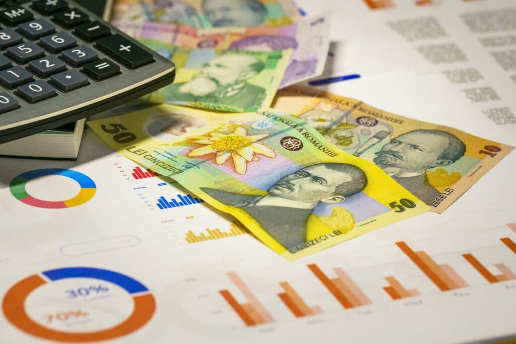 Salariul minim crește cu 125 de lei pe net săptămâna viitoare. Iulian Lolea, economist șef Concordia: „Evoluția viitoare a acestuia trebuie planificată cu grijă”