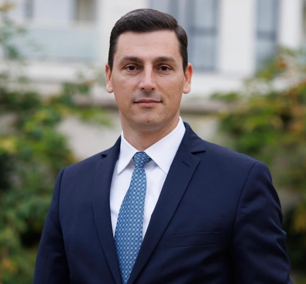 13 filiale ale PNL, decapitate. Ionel Bogdan: Au încălcat deciziile partidului