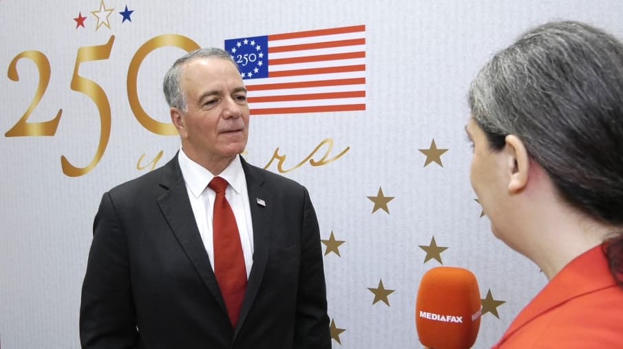 Ambasadorul SUA, declarații despre criza politică de la București și proiectul SMR de la Doicești. Darryl Nirenberg: „Parteneriatul nostru va rămâne puternic și va continua să se consolideze”