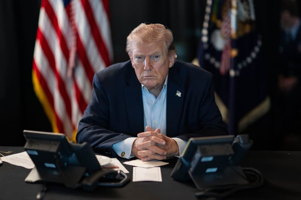 Susținerea lui Donald Trump este la cel mai scăzut nivel de la începutul celui de-al doilea mandat. La cât a ajuns, care este cauza