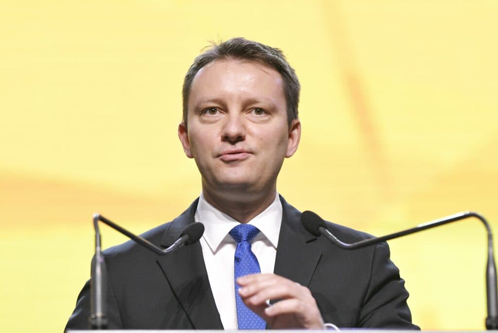 Cine este Siegfried Mureșan, propunerea PNL–USR–UDMR pentru șefia Guvernului. Eurodeputat cu experiență la Bruxelles