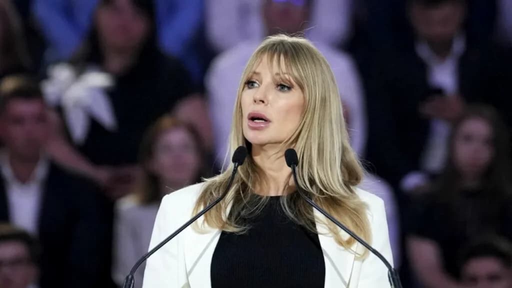 Victoria Stoiciu îi cere lui Nicușor Dan revocarea lui Adrian Veștea: Democrația românească trebuie salvată, și pe ultima sută de metri