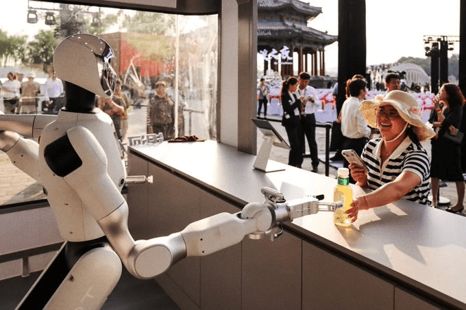Un robot cu IA conduce și este singurul angajat al unui magazin non-stop