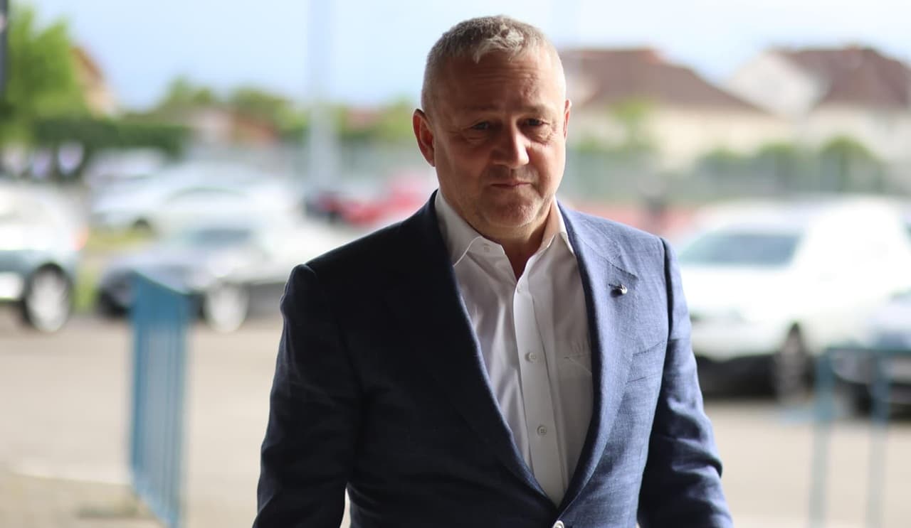 Mihai Rotaru, ofertă în direct pentru fotbalistul lui Dan Șucu: „Îl aștept la Universitatea Craiova!”